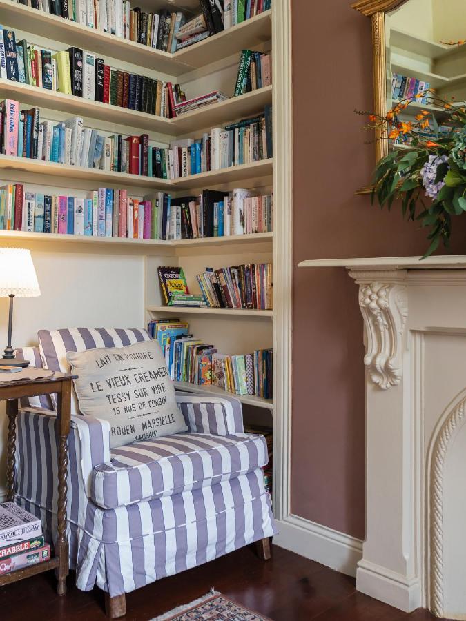 The Old Monastery Guesthouse Cahersiveen Extérieur photo