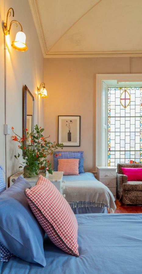 The Old Monastery Guesthouse Cahersiveen Extérieur photo
