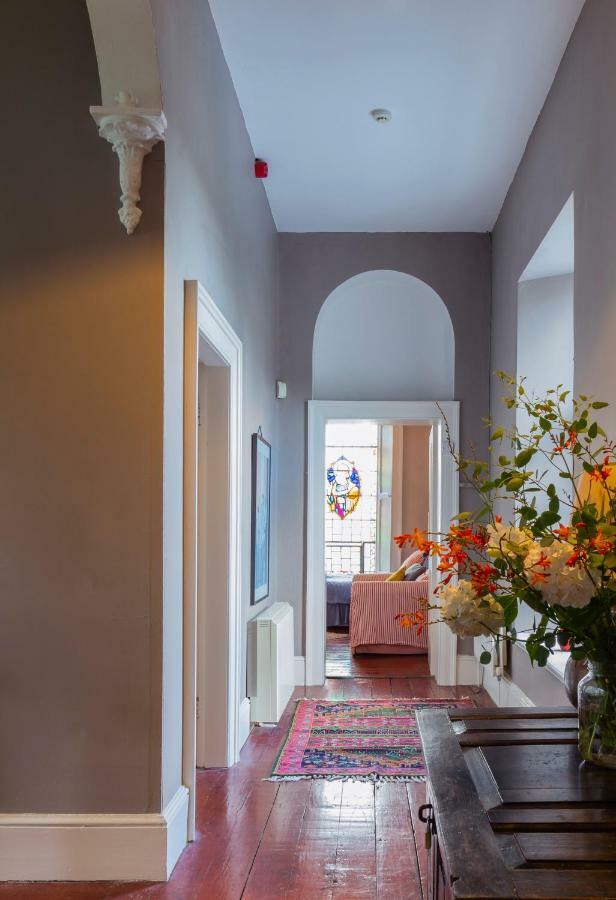 The Old Monastery Guesthouse Cahersiveen Extérieur photo