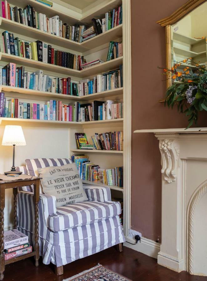 The Old Monastery Guesthouse Cahersiveen Extérieur photo