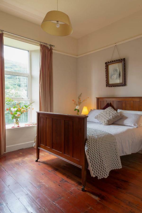 The Old Monastery Guesthouse Cahersiveen Extérieur photo